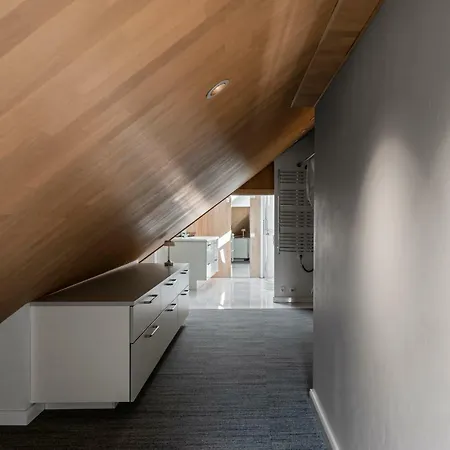 Modern Haven | Stikliu Street Loft Apartamento