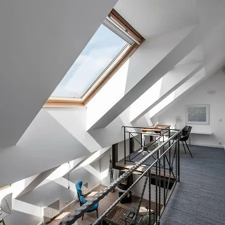 Modern Haven | Stikliu Street Loft Вільнюс