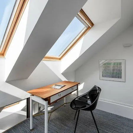 Modern Haven | Stikliu Street Loft Апартаменти Вільнюс