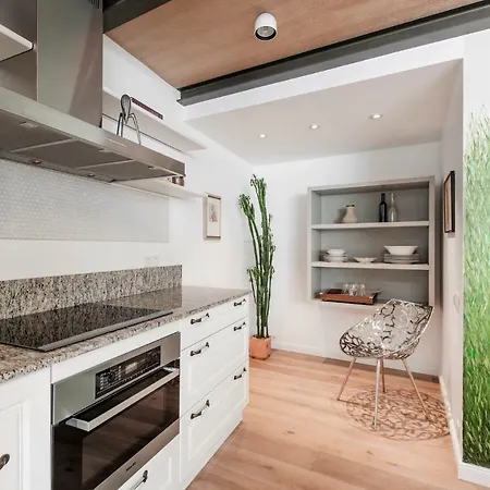 Modern Haven | Stikliu Street Loft * Vilnius